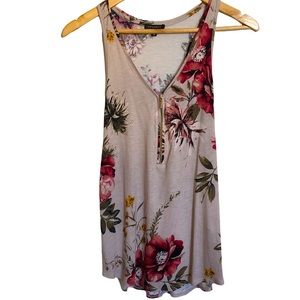 Super soft sleeveless floral top with zipper, S